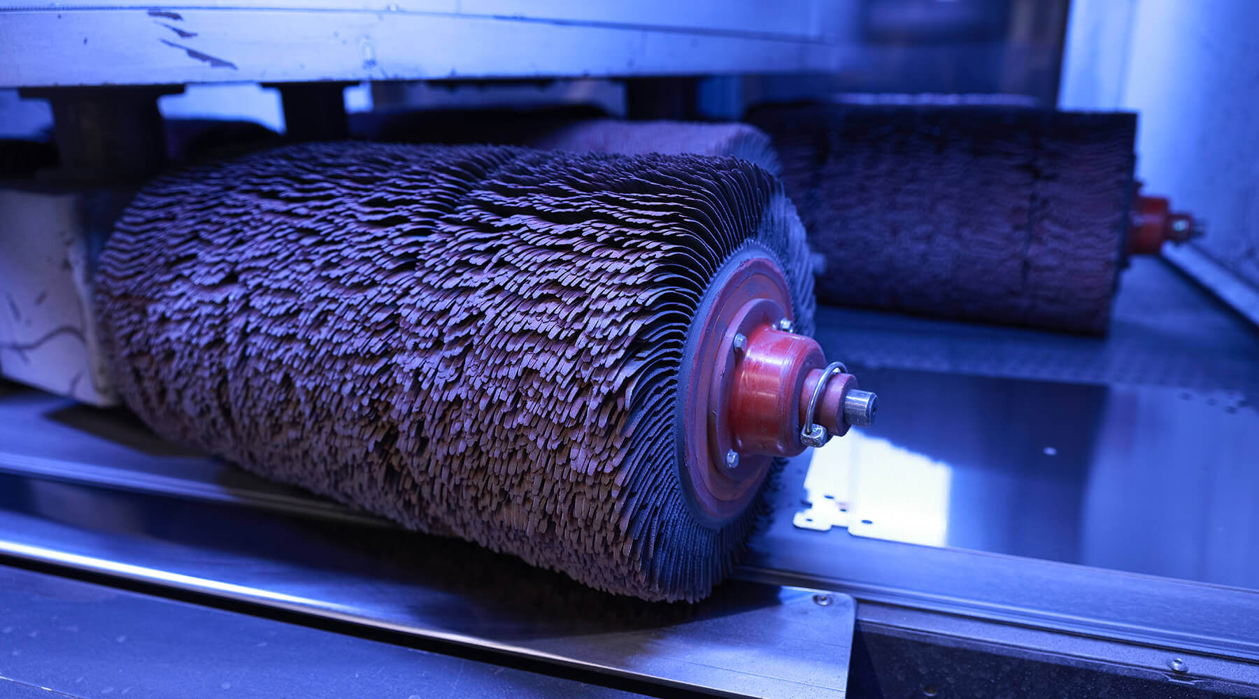 Brushes of a edge finishing machine